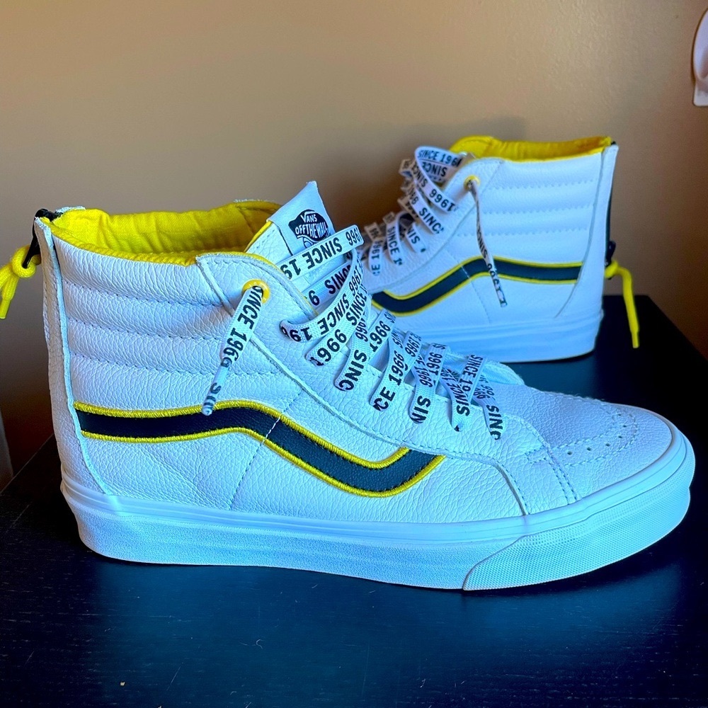 Vans limited edition Family High tops